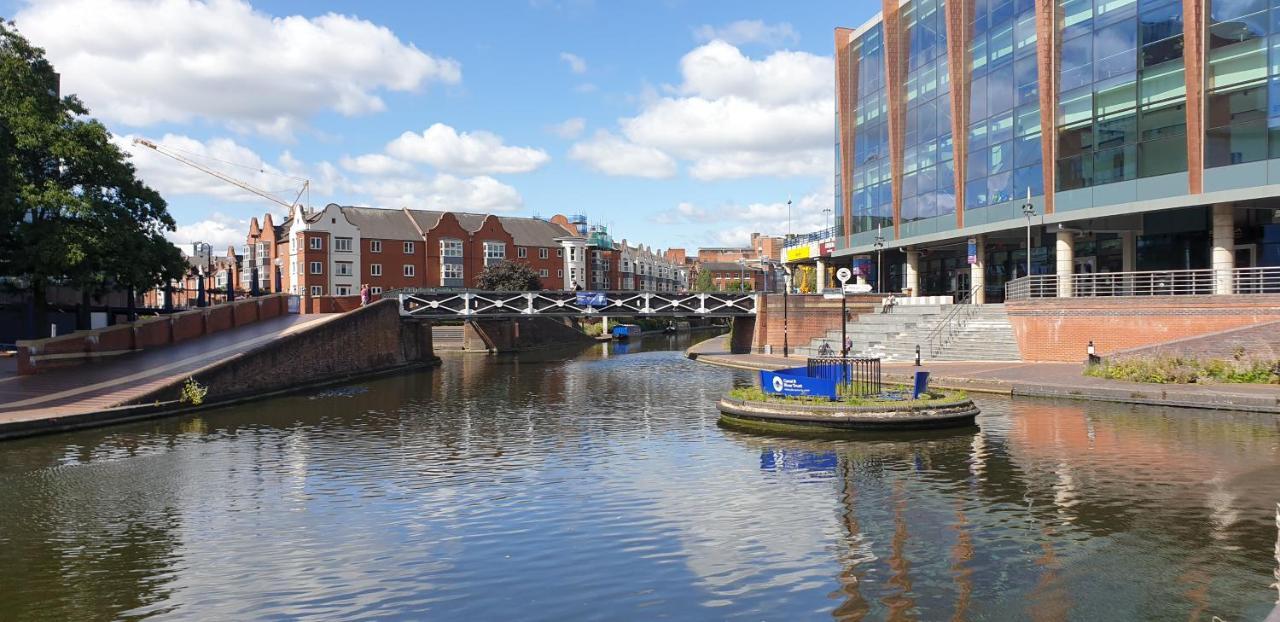 Elite Luxury Apartment Birmingham Bagian luar foto