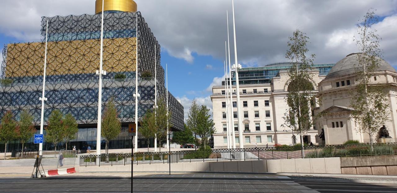 Elite Luxury Apartment Birmingham Bagian luar foto