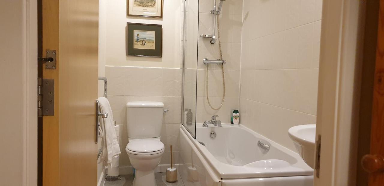 Elite Luxury Apartment Birmingham Bagian luar foto