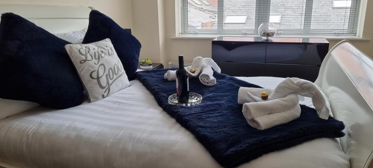 Elite Luxury Apartment Birmingham Bagian luar foto