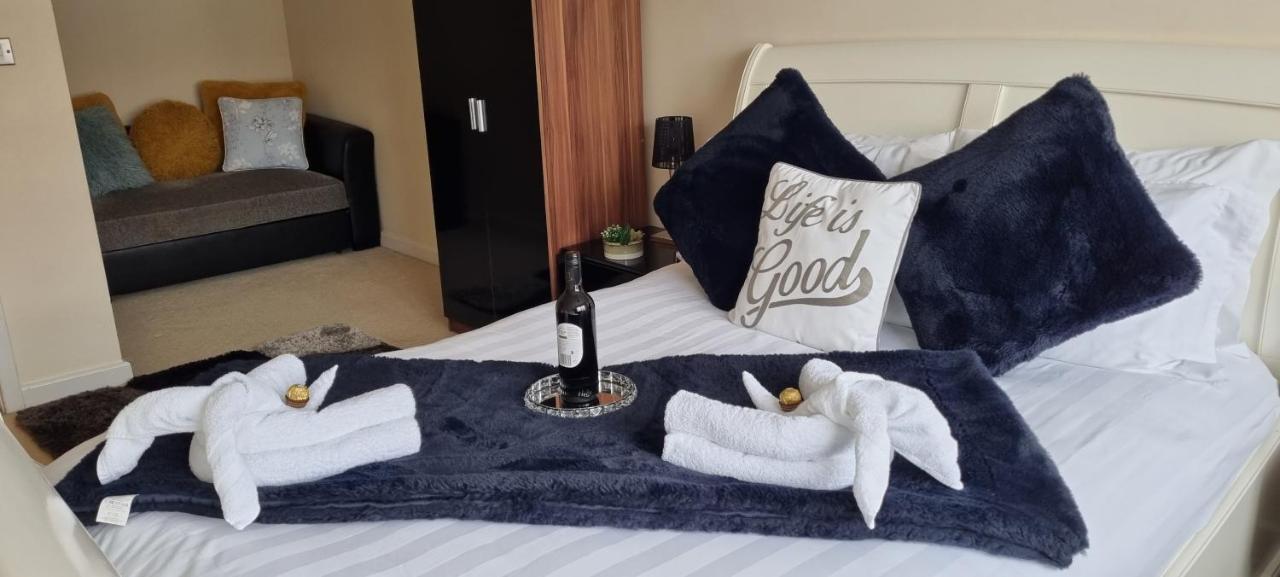 Elite Luxury Apartment Birmingham Bagian luar foto